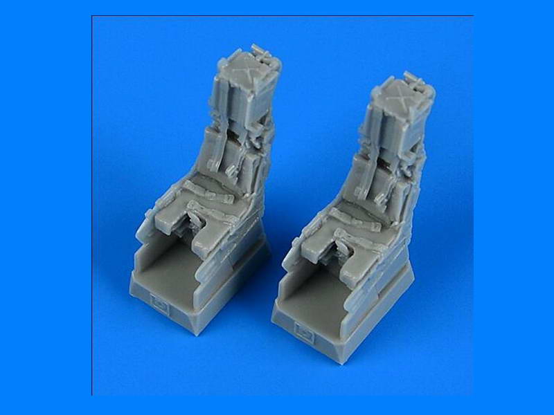 QB72547 F/A-18 F Ejection Seat W/ Safety Belts 1/72